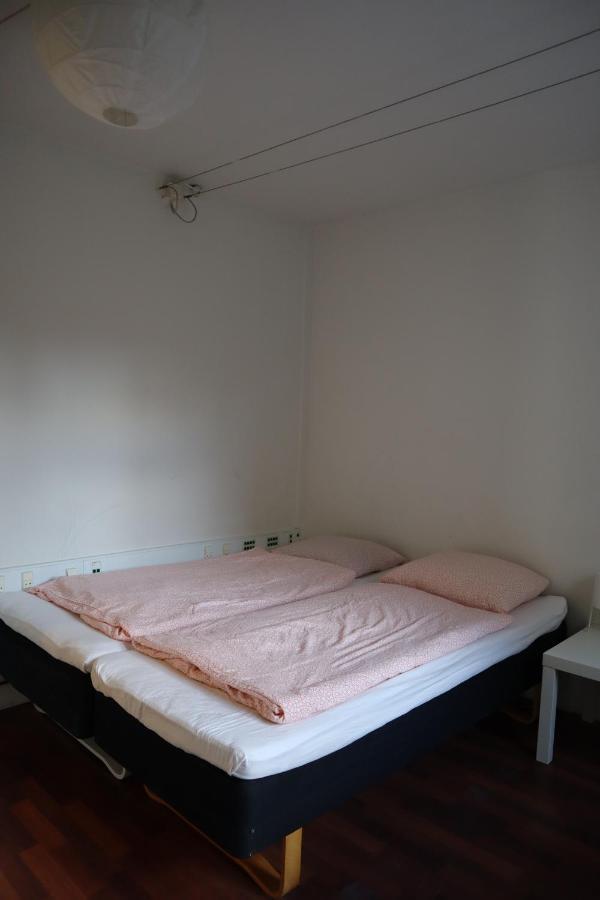 Charming Red Courtyard Apartment Copenaghen Esterno foto